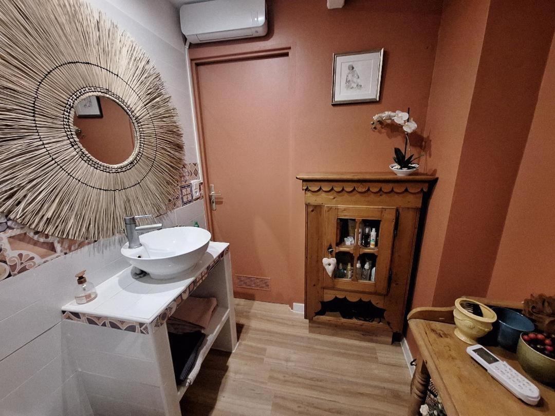 La Cartagene - Chambre Double Calvisson Zewnętrze zdjęcie